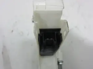 Foto de MOTOR ELEVALUNAS DELANTERO DERECHO PORSCHE CAYENNE (TIPO 92A) referencia 8K0959802B foto 4