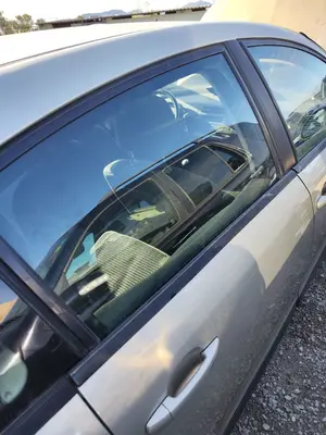 Foto de LUNA TRASERA DERECHA CITROEN C4 BERLINA 1.6 16V HDi (90 CV / 66 KW) referencia 9204G8