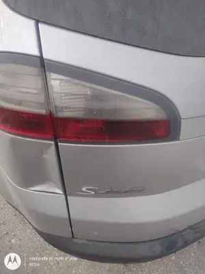 Foto de PILOTO TRASERO IZQUIERDO INTERIOR FORD S-MAX (CA1) 2.0 TDCi CAT (140 CV / 103 KW) referencia 1460785