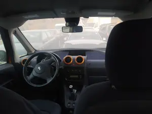 Foto de RETROVISOR INTERIOR PEUGEOT 1007 1.4 HDi (68 CV / 50 KW)