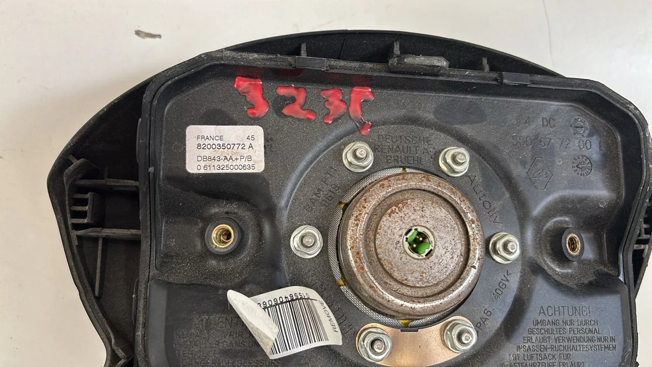 Foto de AIRBAG DELANTERO IZQUIERDO RENAULT KANGOO I (F/KC0) 1.6 16V (95 CV / 70 KW) referencia 82003507722A