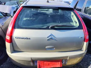 Foto de PORTON TRASERO CITROEN C4 BERLINA 1.6 16V HDi (90 CV / 66 KW) referencia 8701T9