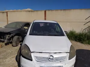 Foto de CAPO OPEL ZAFIRA B 1.9 CDTI (120 CV / 88 KW) referencia 93184414