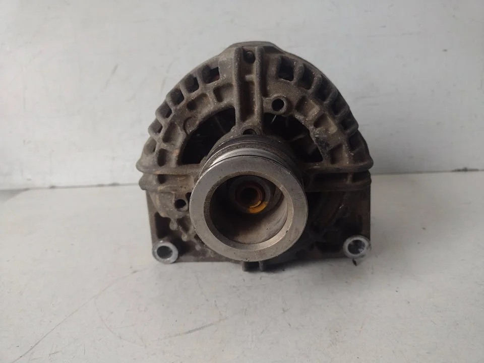 Foto de ALTERNADOR OPEL ASTRA H BERLINA 1.6 16V (105 CV / 77 KW) referencia 0124425005