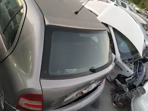 Foto de ANTENA SKODA FABIA (6Y2/6Y3) 1.4 TDI (69 CV / 51 KW)