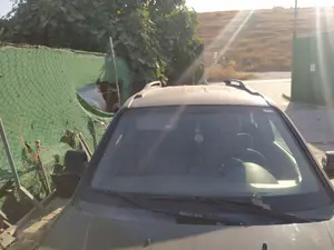Foto de BRAZO LIMPIA DELANTERO IZQUIERDO HYUNDAI TUCSON (JM) 2.0 CRDi CAT (113 CV / 83 KW) referencia 98311-2E001
