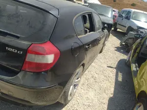 Foto de REFUERZO PARAGOLPES TRASERO BMW SERIE 1 BERLINA (E81/E87) 2.0 16V Diesel (163 CV / 120 KW) referencia 41117173647