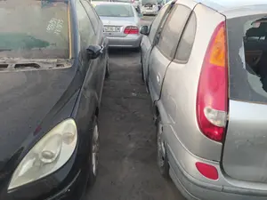 Foto de REFUERZO PARAGOLPES TRASERO