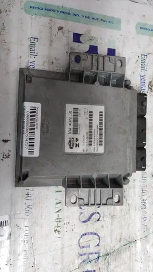 Foto de CENTRALITA MOTOR UCE CITROEN C5 BERLINA 2.0 16V CAT (RFN / EW10J4) (136 CV / 100 KW) referencia 9643790280