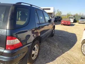 Foto de PILOTO TRASERO DERECHO MERCEDES-BENZ CLASE ML (BM 163) 2.7 CDI 20V CAT (163 CV / 120 KW) referencia A1638201964