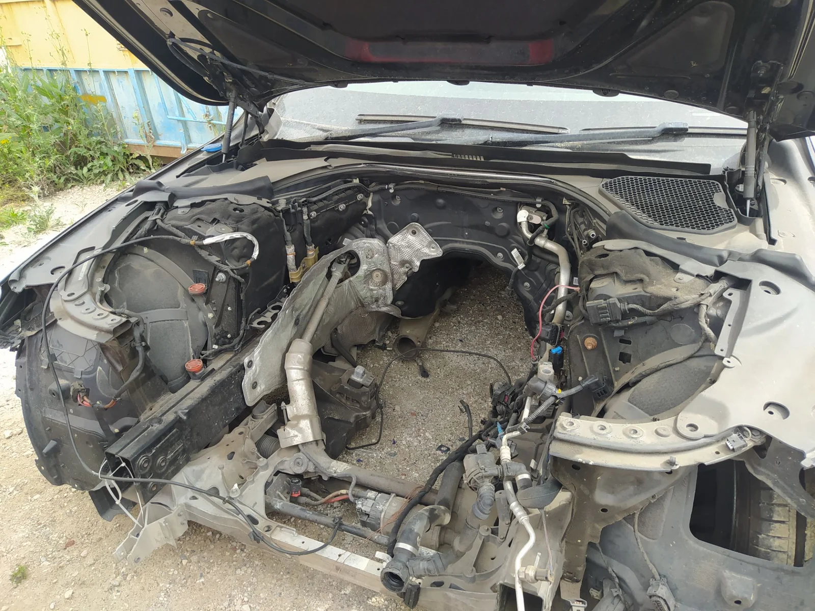 Foto de PUNTA CHASIS DELANTERA BMW SERIE 7 (G11/G12) 3.0 24V Turbodiesel (320 CV / 235 KW)