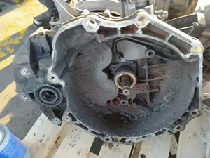 Foto de CAJA CAMBIOS OPEL ASTRA J BERLINA 5P referencia M32012D1