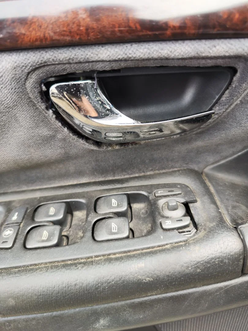 Foto de MANETA INTERIOR DELANTERA IZQUIERDA VOLVO S80 BERLINA 2.4 CAT (140 CV / 103 KW) referencia 39968835