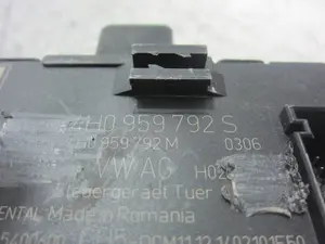 Foto de MODULO CONFORT PORSCHE MACAN (95BA) referencia 4H0959792S foto 2
