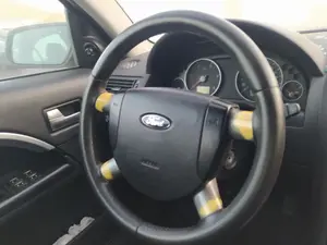 Foto de MANDO LIMPIA FORD MONDEO BERLINA (GE) 2.0 TDCi TD CAT (116 CV / 85 KW) referencia 1346664