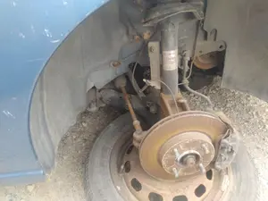 Foto de MANGUETA TRASERA IZQUIERDA FORD FOCUS BERLINA (CAK) 1.8 TDDI Turbodiesel CAT (90 CV / 66 KW)