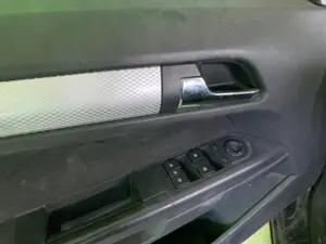 Foto de MANETA INTERIOR DELANTERA IZQUIERDA OPEL ASTRA H CARAVAN 1.9 16V CDTI CAT (Z 19 DTH / LRD) (150 CV / 110 KW)