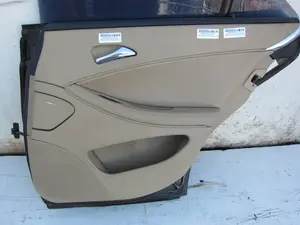 Foto de GUARNECIDO PUERTA TRASERA DERECHA MERCEDES-BENZ CLS (BM 219) 3.0 CDI CAT (224 CV / 165 KW)