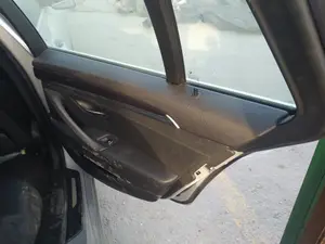 Foto de MANETA INTERIOR TRASERA DERECHA BMW SERIE 5 TOURING (F11) 2.0 Turbodiesel (184 CV / 135 KW) referencia 51417225854