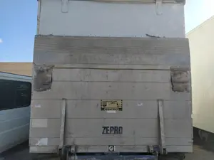 Foto de MANETA EXTERIOR MALETERO / PORTON NISSAN CABSTAR 3.0 Diesel (125 CV / 92 KW)