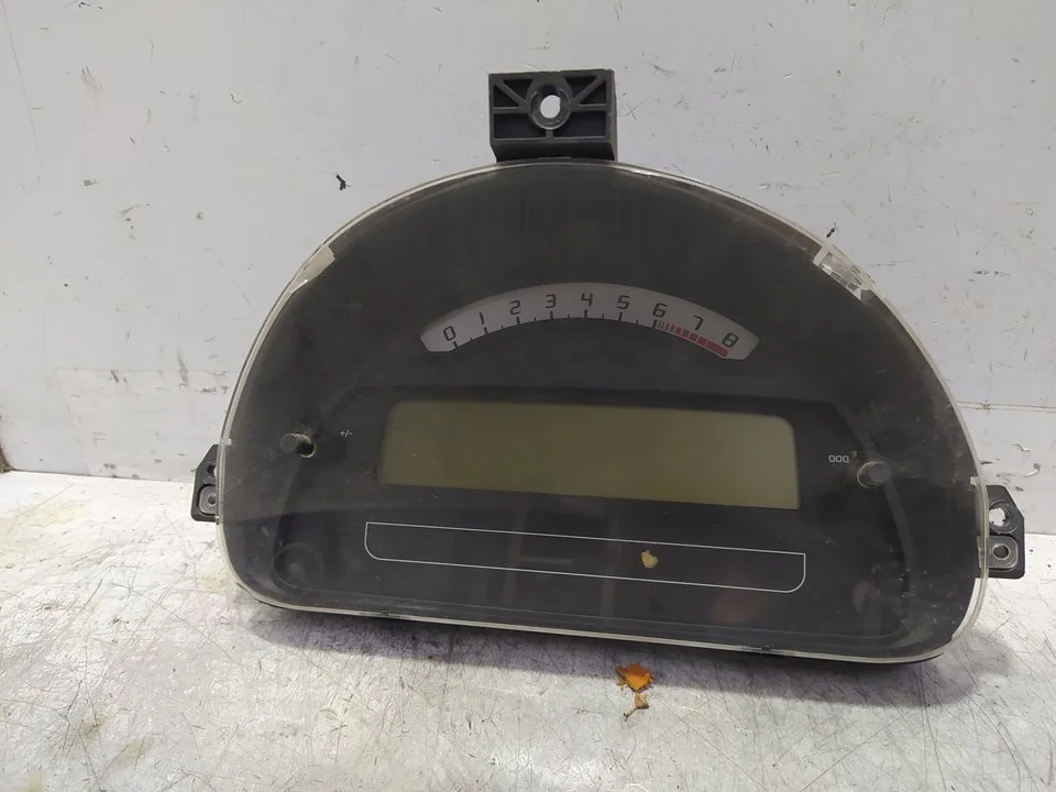 Foto de CUADRO INSTRUMENTOS CITROEN C3 PLURIEL referencia 9660225780