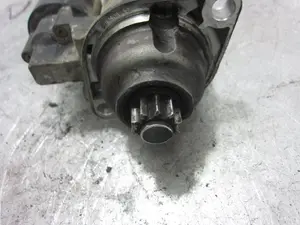 Foto de MOTOR ARRANQUE SEAT CORDOBA BERLINA (6K2) 1.9 TDI (90 CV / 66 KW) referencia 02A911023R foto 4