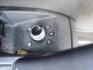 Foto de MANDO RETROVISOR AUDI Q5 FYG Híbrido 220 kW (2.0 Ltr. - 195 kW TFSI) (299 CV / 220 KW) referencia 4M0959565Q