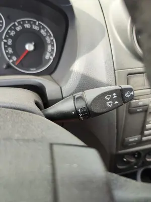 Foto de MANDO LIMPIA FORD FIESTA (CBK) 1.4 TDCi CAT (68 CV / 50 KW)