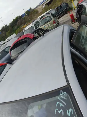Foto de TECHO TOYOTA COROLLA (E12) 1.4 16V CAT (97 CV / 71 KW) referencia 6311102120