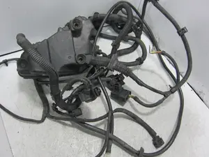 Foto de CAJA RELES / FUSIBLES PORSCHE CAYENNE (TIPO 92A) referencia 7L0937503D foto 3