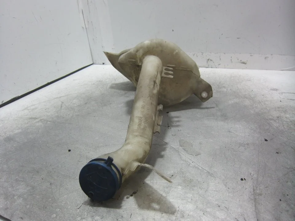 Foto de DEPOSITO LIMPIA CITROEN XSARA PICASSO 1.6 16V HDi (90 CV / 66 KW) referencia 9636431080