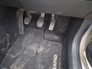 Foto de PEDAL EMBRAGUE SKODA RAPID (NH) 1.2 8V TSI (86 CV / 63 KW) referencia 6C1721059