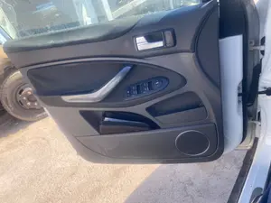 Foto de GUARNECIDO PUERTA DELANTERA IZQUIERDA FORD KUGA (CBV) 2.0 TDCi CAT (136 CV / 100 KW) referencia 1750471