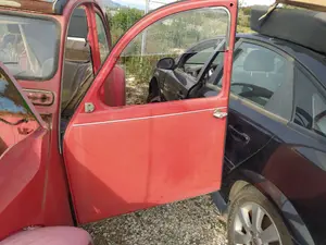 Foto de PUERTA DELANTERA IZQUIERDA CITROEN 2 CV 6 0.6 (A06) (29 CV / 21 KW)