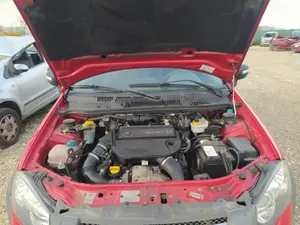 Foto de PANEL FRONTAL FIAT STRADA (278) 1.7 Turbodiesel (69 CV / 51 KW)