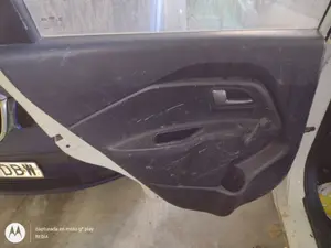 Foto de ELEVALUNAS TRASERO IZQUIERDO KIA RIO (UB) 1.2 CAT (86 CV / 63 KW) referencia 834011W000