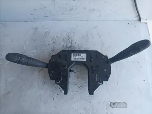 Foto de MANDO MULTIFUNCION CITROEN C4 BERLINA 1.6 16V HDi FAP (109 CV / 80 KW) referencia 6242Z3