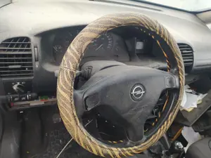 Foto de AIRBAG DELANTERO IZQUIERDO OPEL ZAFIRA A 2.0 DTI (101 CV / 74 KW)