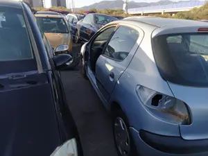 Foto de LLANTA PEUGEOT 206 1.6  (88 CV / 65 KW) referencia 5401G4