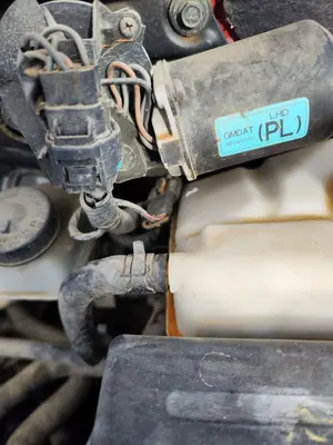 Foto de MOTOR LIMPIA DELANTERO CHEVROLET KALOS 1.2 CAT (72 CV / 53 KW) referencia 96540501