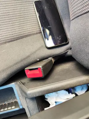 Foto de PRETENSOR AIRBAG IZQUIERDO OPEL VECTRA C BERLINA 1.9 CDTI (120 CV / 88 KW)