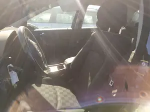 Foto de ASIENTO DELANTERO IZQUIERDO MERCEDES-BENZ CLASE C (BM 203) BERLINA 2.2 CDI CAT (150 CV / 110 KW)