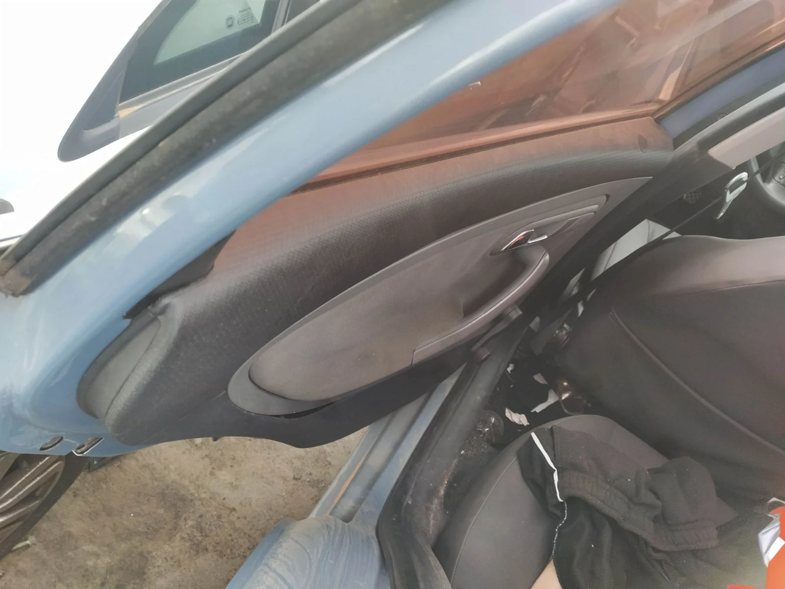 Foto de CERRADURA PUERTA TRASERA IZQUIERDA SEAT IBIZA (6L1) 1.9 TDI (101 CV / 74 KW) referencia 3B4839016AN