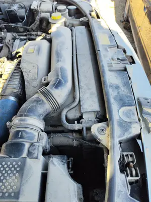 Foto de INTERCOOLER LAND ROVER DISCOVERY 2.7 Td V6 CAT (190 CV / 140 KW) referencia PML500011