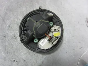 Foto de MOTOR CALEFACCION BMW SERIE 3 BERLINA (E90) 2.0 16V Diesel (163 CV / 120 KW) referencia 64119227670
