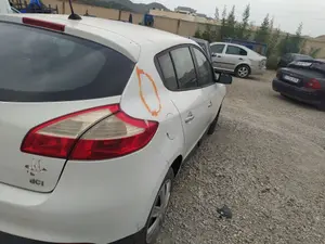 Foto de BARRA ESTABILIZADORA TRASERA RENAULT MEGANE III BERLINA 5P 1.5 dCi Diesel CAT (86 CV / 63 KW)