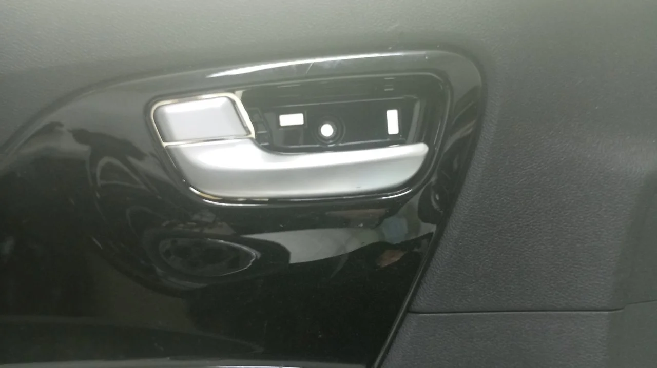 Foto de MANETA INTERIOR DELANTERA IZQUIERDA KIA NIRO (SG2) Híbrido 104 kW (1.6 Ltr. - 77 kW) (141 CV / 104 KW) referencia 82610G5000