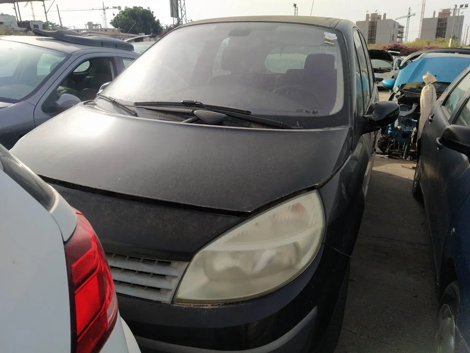 Foto de EJE DELANTERO / CUNA MOTOR RENAULT SCENIC II 1.6 16V (113 CV / 83 KW)