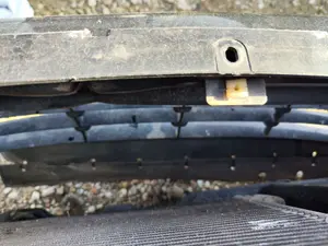 Foto de REFUERZO PARAGOLPES DELANTERO CITROEN C3 1.4  (73 CV / 54 KW) referencia 7414QH