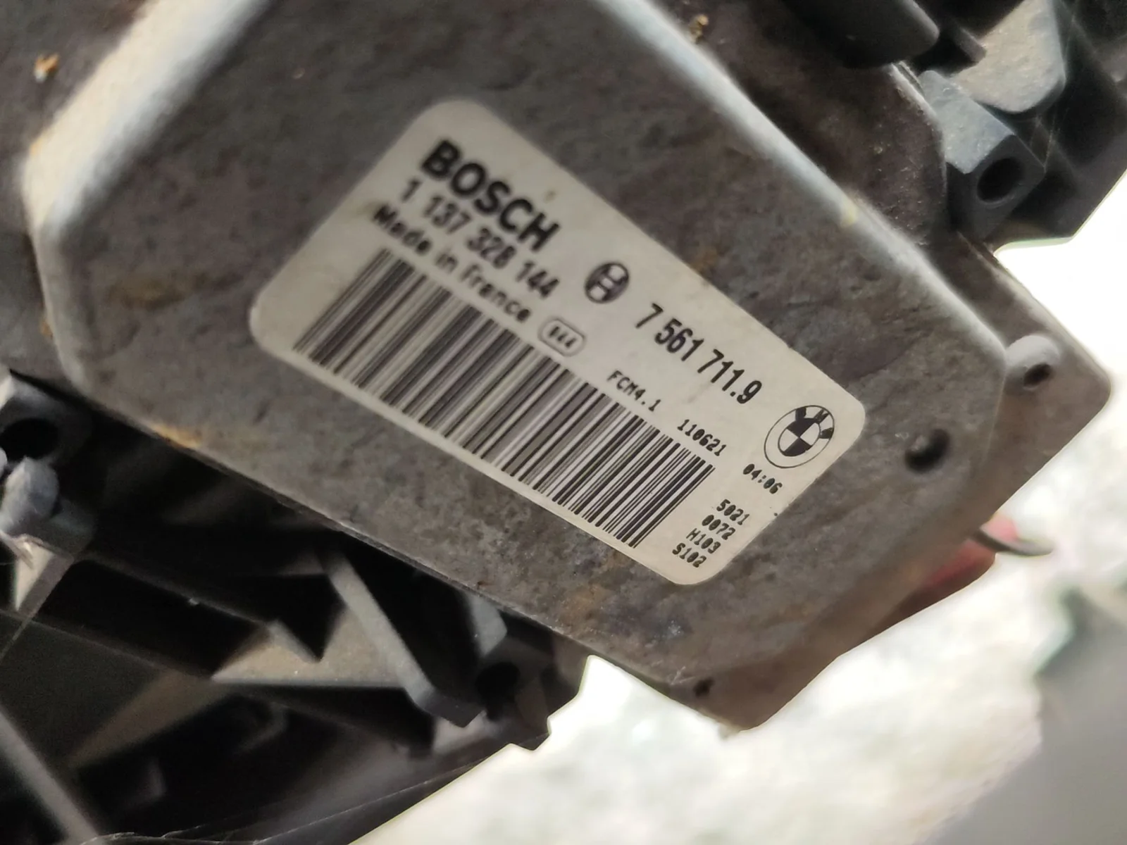 Foto de ELECTROVENTILADOR RADIADOR AIRE ACONDICIONADO BMW SERIE 3 BERLINA (E90) 2.0 Turbodiesel CAT (143 CV / 105 KW)